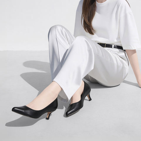 10% OFF: 2024SS: iCoN COLORS: Pointed Toe Smooth Pumps (C57173) Black