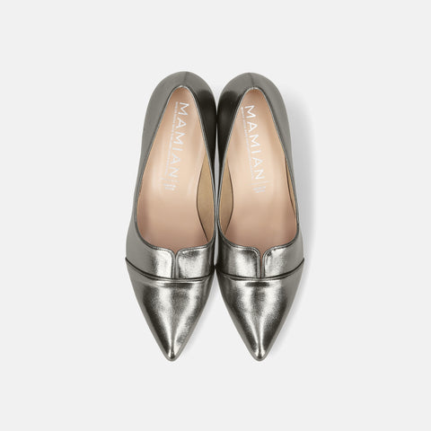 2025AWBI：ポインテッドトゥ 切替 パンプス（5154）スチール/mamian（マミアン）